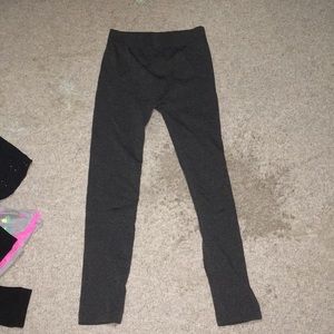 Women’s grey leggings